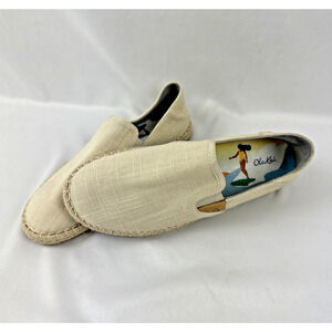 OluKai Kaula Pa'a Kapa Slip-on Espadrille Shoes Loafer Flats Size 6 Woven Canvas
